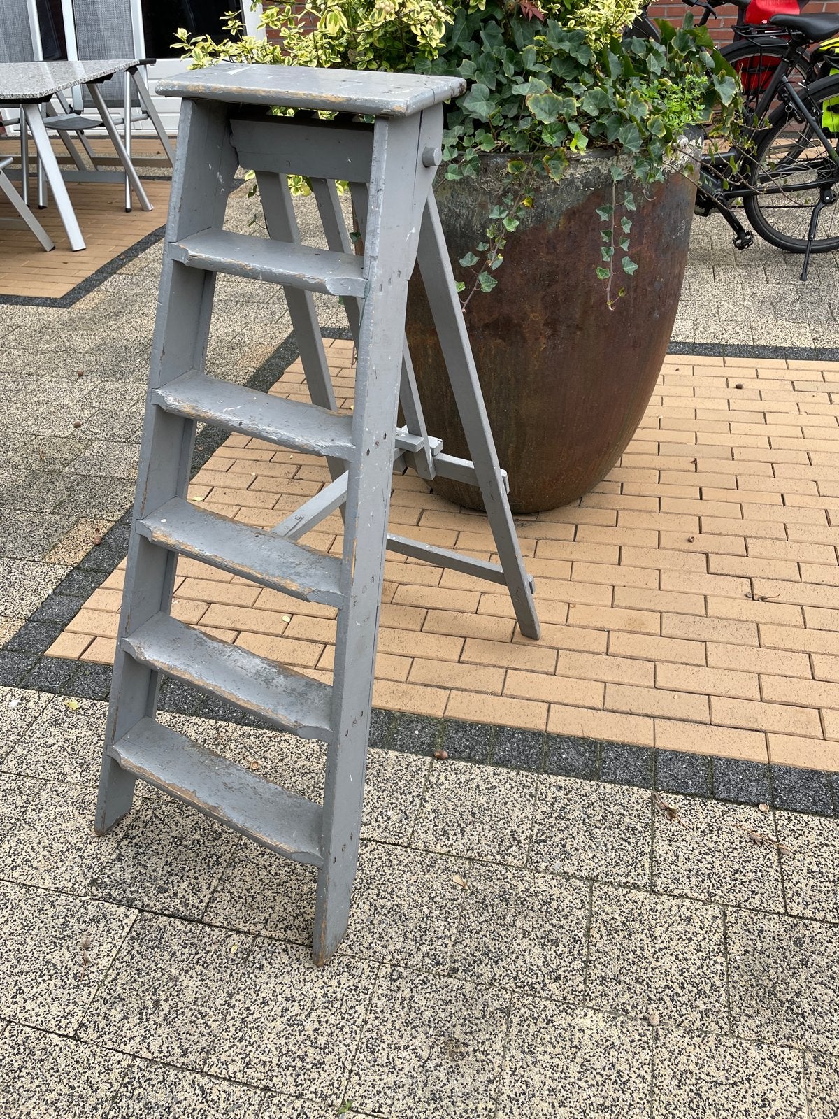 Oude houten trap - grijs geverfd, Ophalen, Gebruikt, Trap, Minder dan 2 meter
