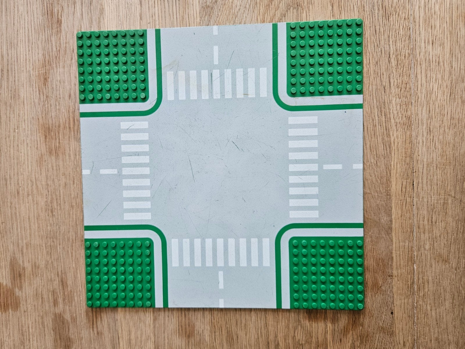 LEGO Grondplaat 82937 - Groen Kruispunt, Lego, Ophalen of Verzenden, Grondplaat, City