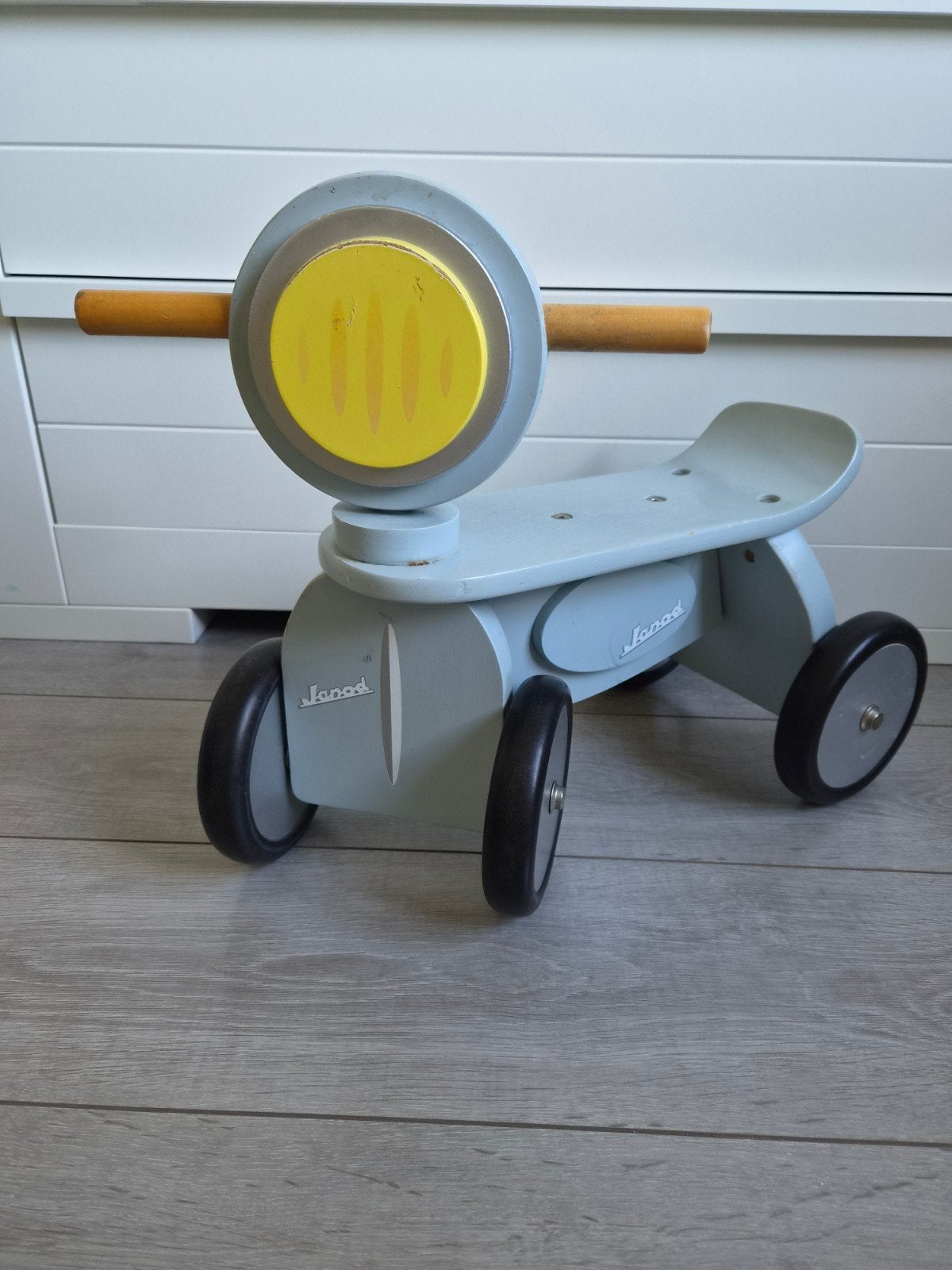 Janod houten vierwieler loopfiets, Ophalen, Gebruikt, Loopfiets