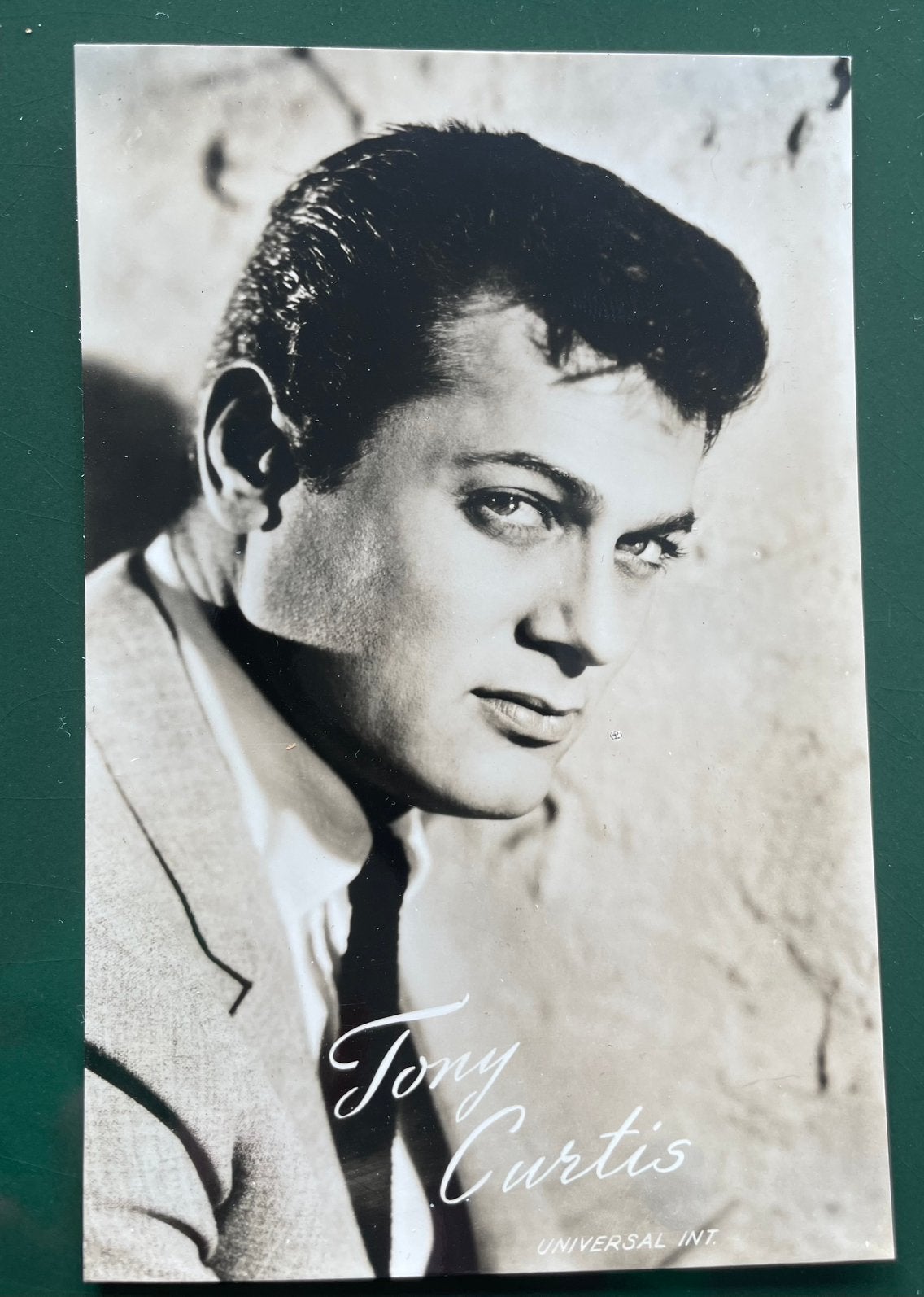2 x Zwart wit ansichtkaarten- Tony Curtis, Ophalen of Verzenden, 1940 tot 1960