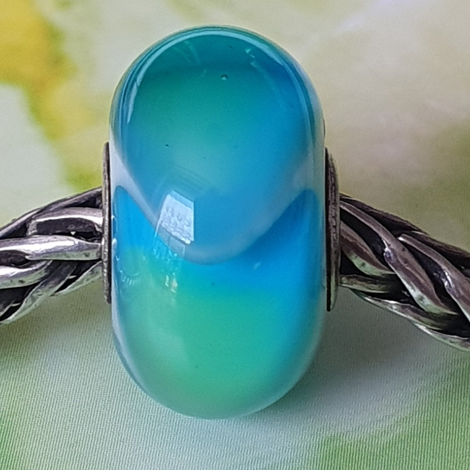 Turkoois Groene Gordeldier  Van Trollbeads, Sieraden, Tassen en Uiterlijk, Bedels, Zo goed als nieuw, Trollbeads, Glas of Kristal