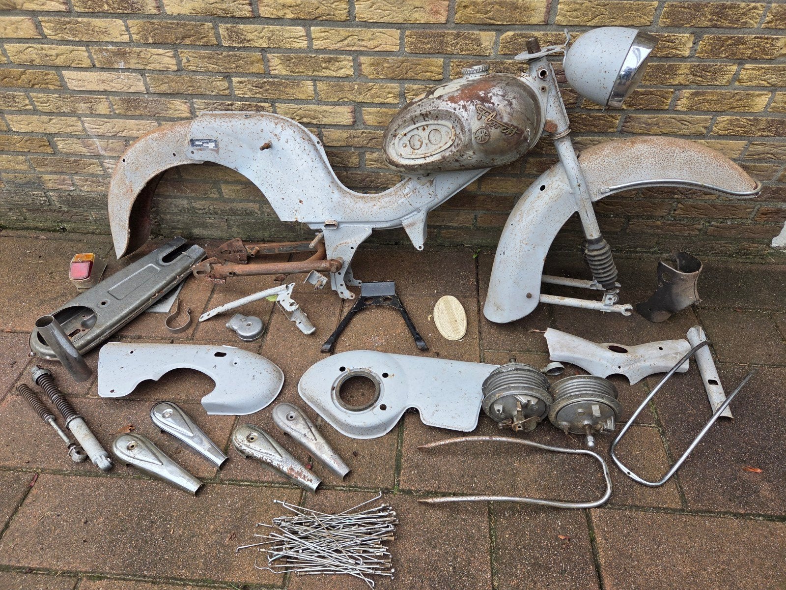 kreidler florett . ei tank .onderdelen., Ophalen, Gebruikt, Frame