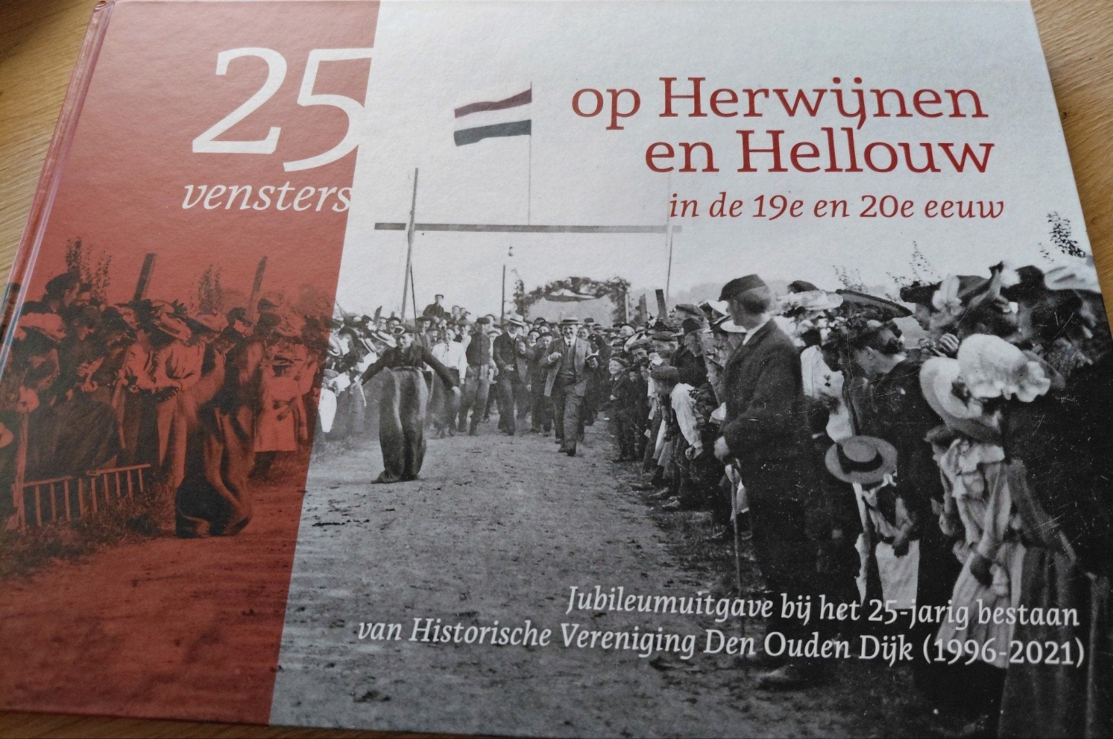 25 Vensters op Herwijnen en Hellouw - Jubileumuitgave, Ophalen of Verzenden, Nieuw