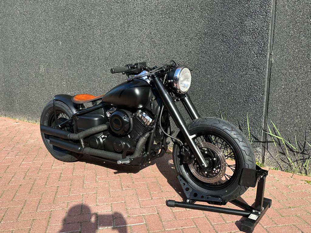Unieke Custom Bobber - Volledig Opnieuw Opgebouwd, Motoren, 2 cilinders, Sportuitlaat, Chopper, Minimaal motorrijbewijs A2