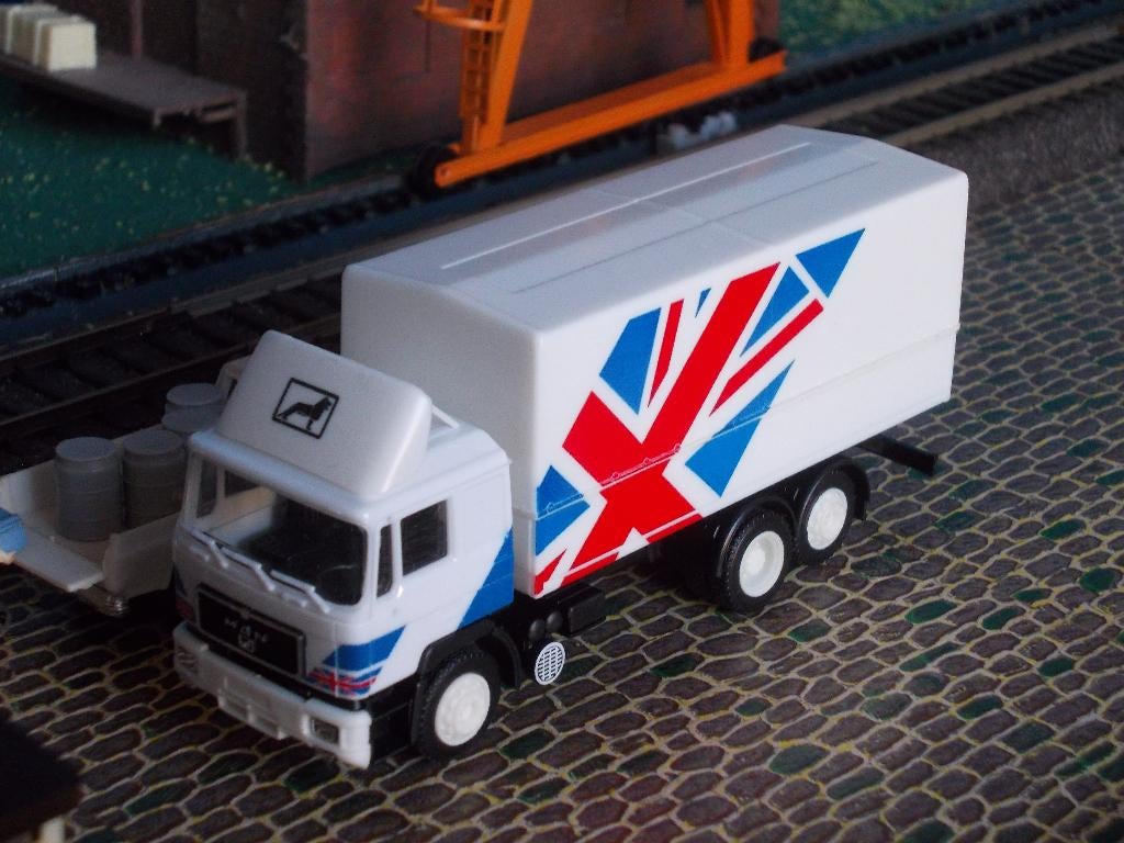 MAN F90 Promo Truck Union Jack Herpa Limited Edition nu 5,50, Ophalen of Verzenden, Nieuw, Bus of Vrachtwagen, Herpa