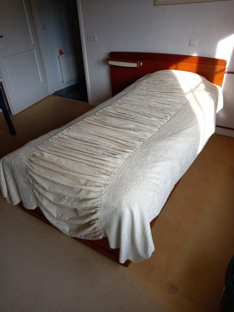 2 persoons bed verstelbare lattenbodems, Ophalen, Gebruikt, Tweepersoons, 180 cm