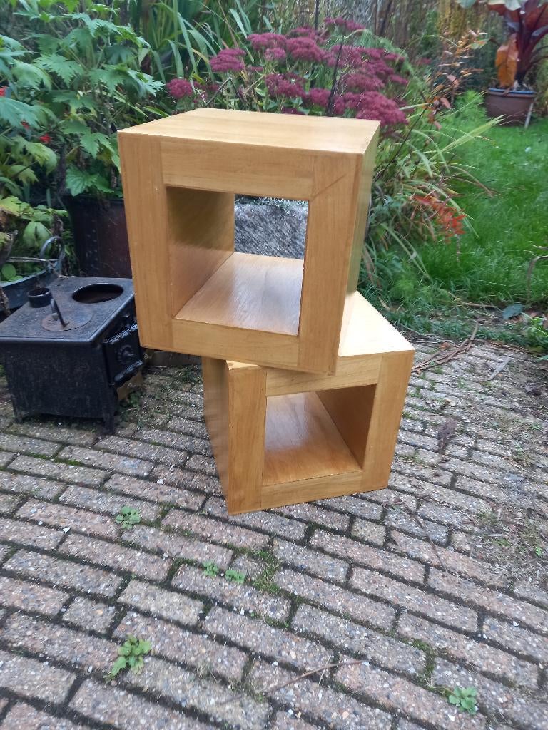 Twee vintage retro display kubussen, Ophalen of Verzenden, Huis en Inrichting