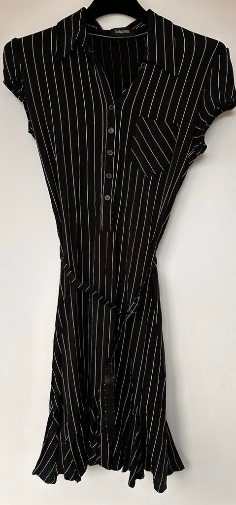 Nice light dress by Sinéquanone, Kleding | Dames, Maat 38/40 (M), Zwart, Ophalen of Verzenden, Zo goed als nieuw