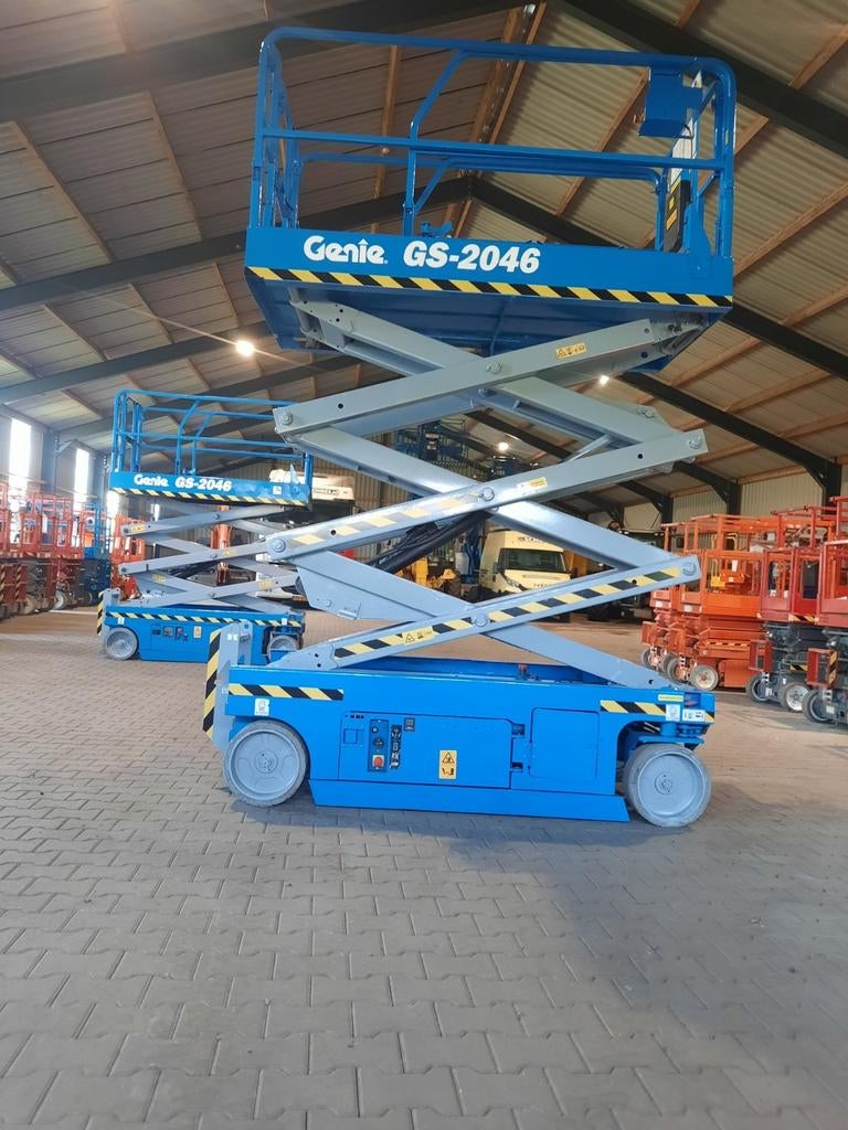 Genie GS2046 en GS2032 bj 2012 schaarhoogwerker hoogwerker, Zakelijke goederen, Ophalen