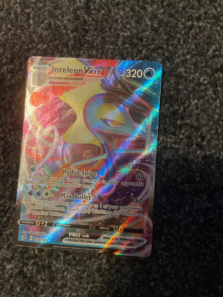 Inteleon VMAX Foil Pokémonkaart, Hobby en Vrije tijd, Verzamelkaartspellen | Pokémon, Ophalen of Verzenden, Zo goed als nieuw