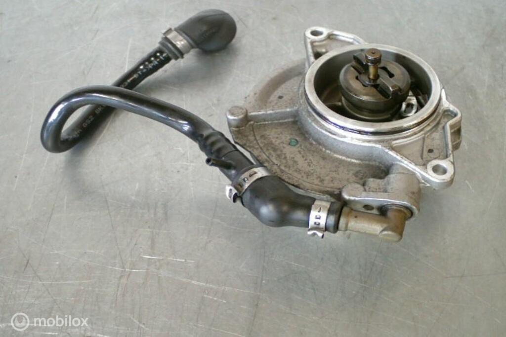 Vacuumpomp + Onderdrukslang 059145100H 2.7TDI CGK CCW AUDI, Auto-onderdelen, Audi, Gebruikt, Audi, Ophalen of Verzenden