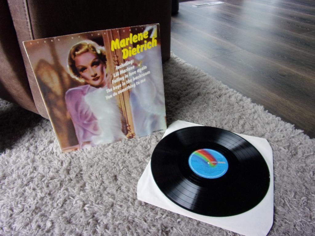 MARLENE DIETRICH VINYL/LP/PLAAT MCA CORAL 1975/STARS OF THE, Ophalen, Cd of Plaat