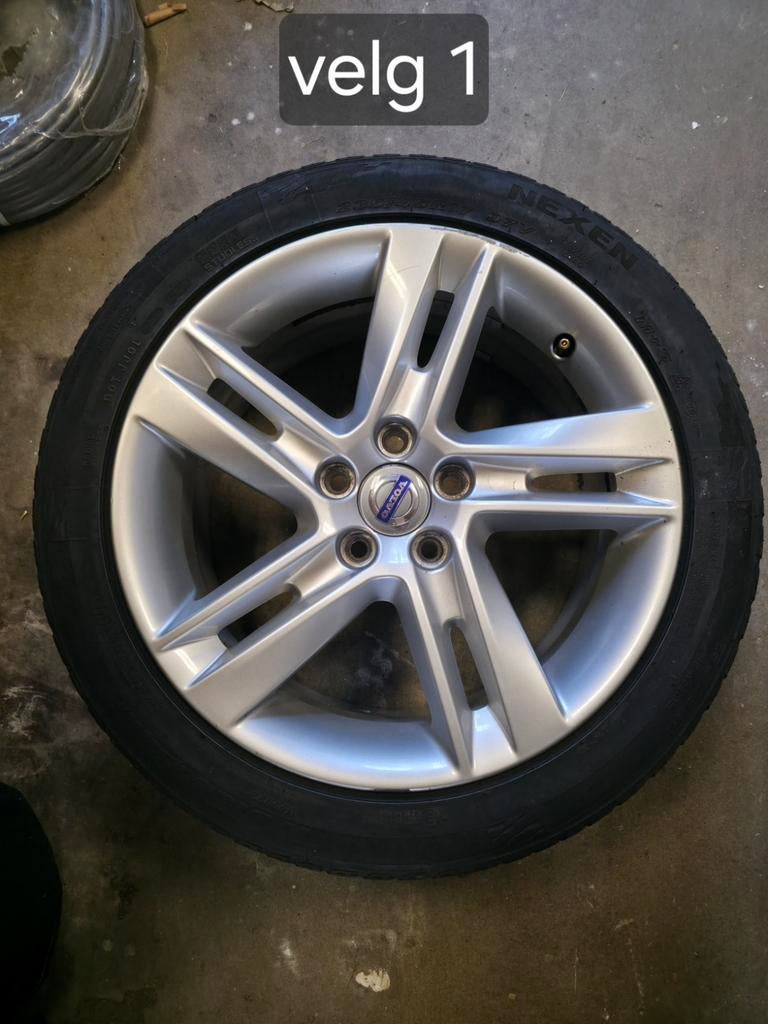 Volvo Sadia 17 x 8j, Ophalen, Gebruikt, Banden en Velgen, 17 inch