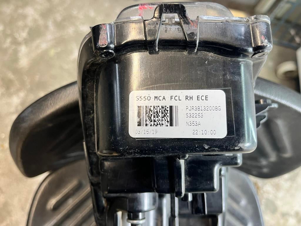 Rechter mistlamp Ford mustang, Ophalen of Verzenden, Gebruikt, Ford