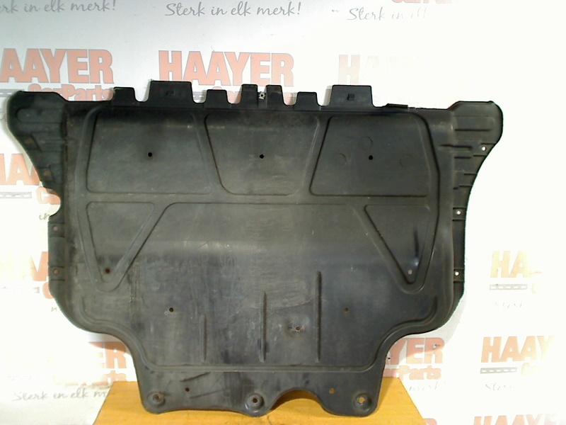 Motorbeschermplaat Mercedes-Benz Vito (639.6) (2010-09/..), Gebruikt, Mercedes-Benz AG, Mercedes-Benz, Mercedesstraße 120, Stuttgart 70372, , Duitsland