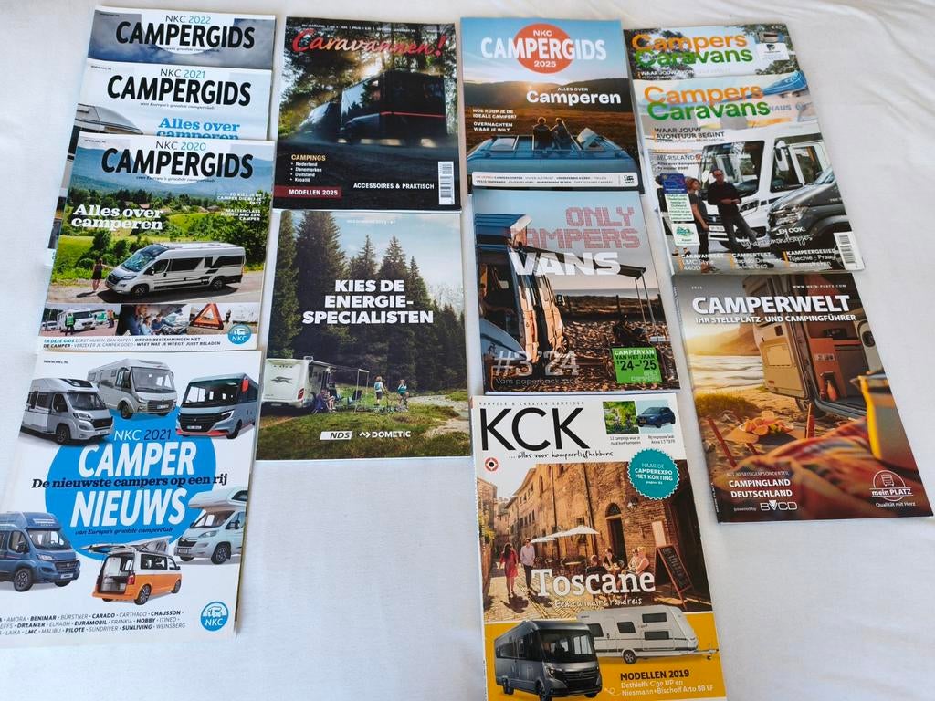 Camper gidsen tijdschriften mag per stuk, Ophalen of Verzenden, Zo goed als nieuw
