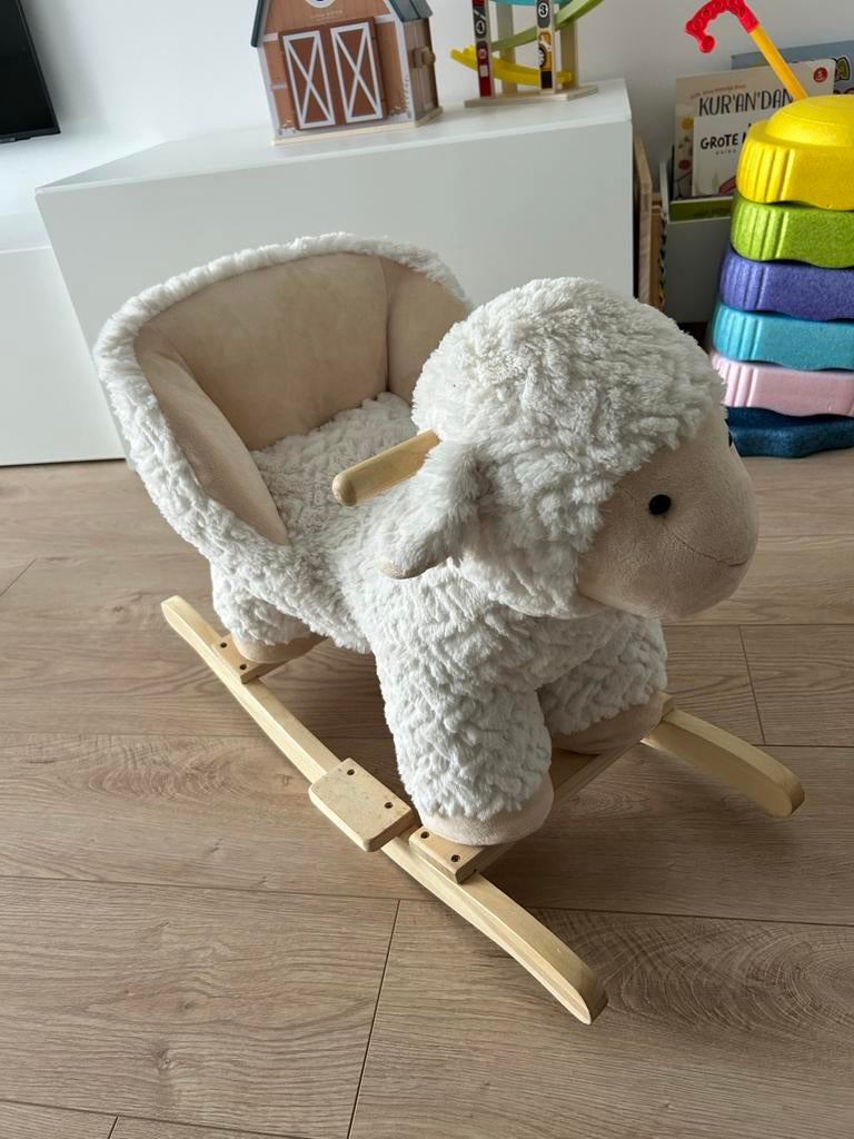 Baninni Schommel Schaap, Ophalen, Zo goed als nieuw, Overige typen, Met geluid