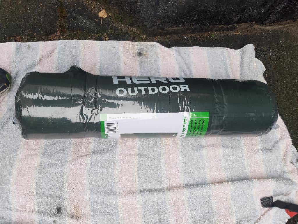 Hero Outdoor Single slaapmat is een lichtgewicht zelf-opblaz, Ophalen, Nieuw, 1-persoons