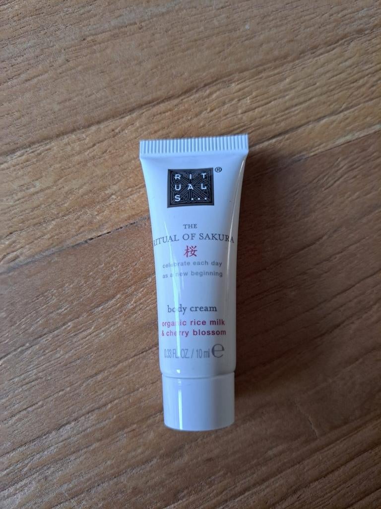 Rituals Sakura Body Cream - Mini, Ophalen of Verzenden, Nieuw, Bodylotion, Crème of Olie