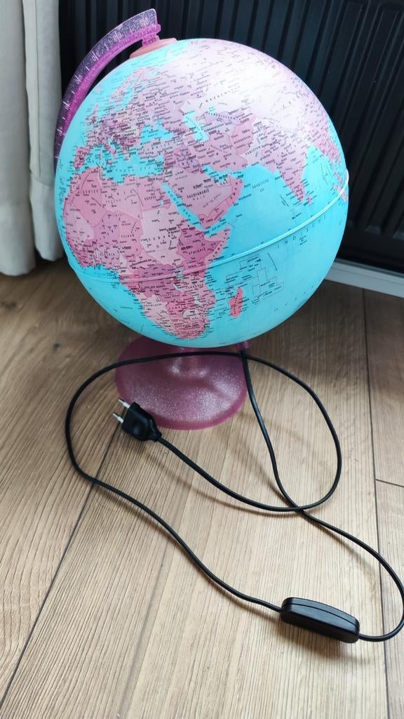 Wereldbol met defecte verlichting, Ophalen of Verzenden, Interactief, Gebruikt