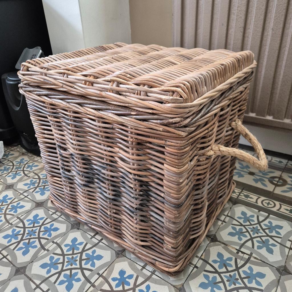 Stevige opbergkist / bijzettafel / extra zitplaats 44x36x44, Ophalen, Minder dan 50 cm, 50 tot 100 cm, Zo goed als nieuw