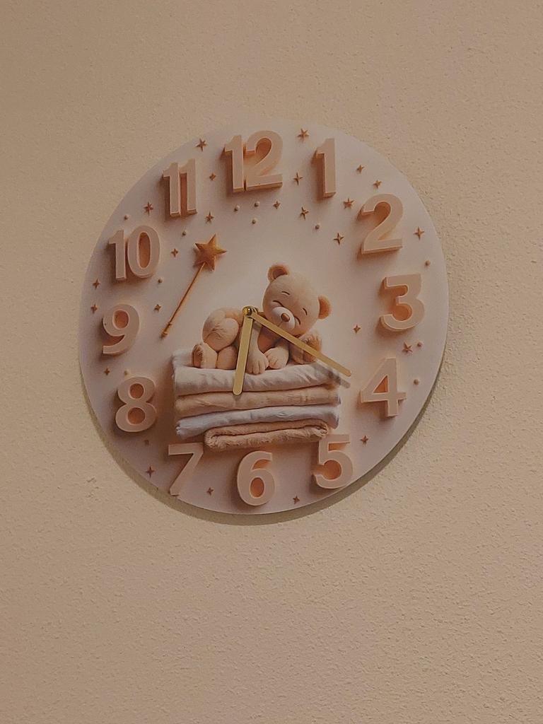 Schattige Kinderklok met Beer, Ophalen, Zo goed als nieuw, Wandklok