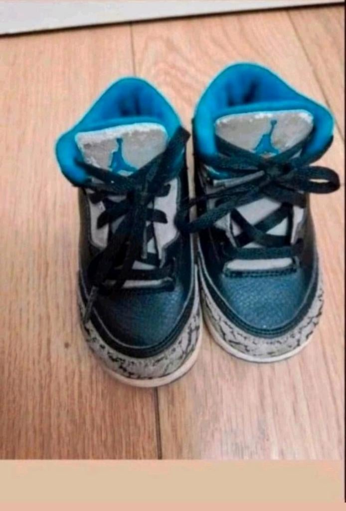 Jordan kinder schoenen maat 22.5, Kinderen en Baby's, Kinderkleding | Schoenen en Sokken, Schoenen, Ophalen of Verzenden, Zo goed als nieuw