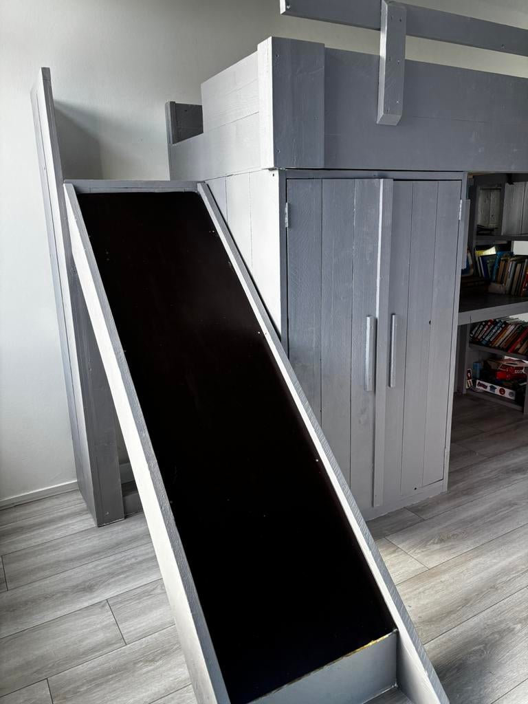 Hoogslaper/steigerhout, Kinderen en Baby's, Kinderkamer | Bedden, Ophalen, 85 tot 100 cm, Gebruikt, Lattenbodem
