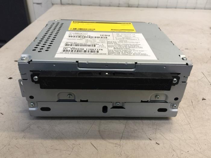 Radio van een Volvo V70, Auto-onderdelen, Elektronica en Kabels, Volvo, Gebruikt, 3 maanden garantie, Ophalen of Verzenden