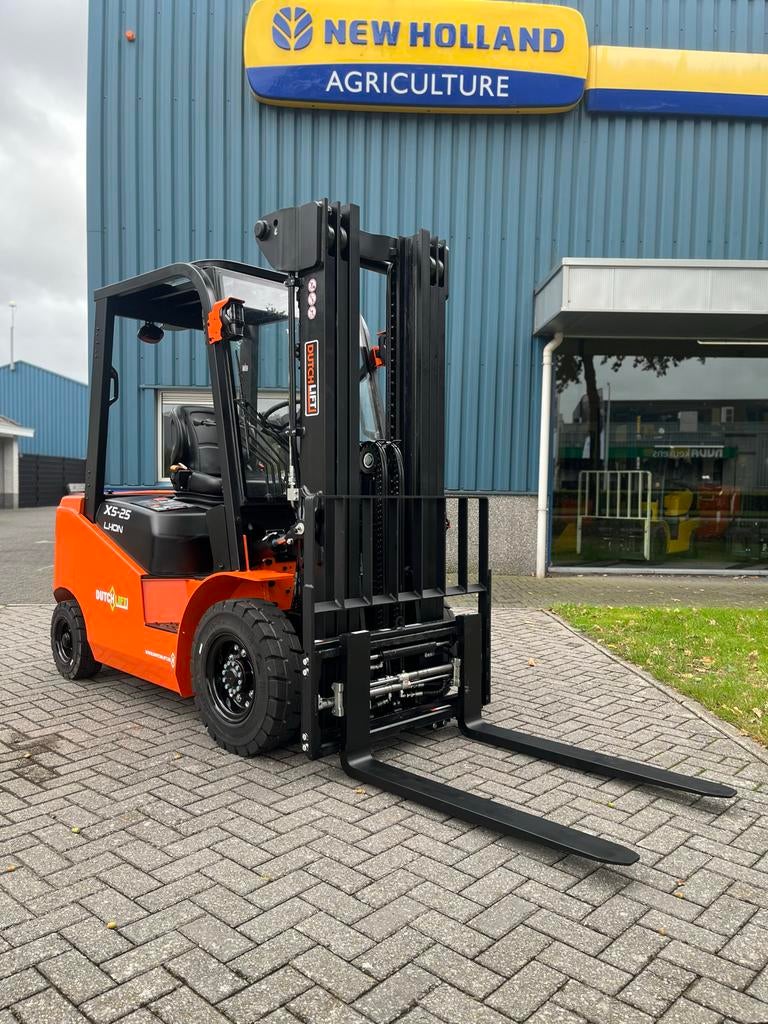 Heftrucks & Stapelaars - Nieuw & Gebruikt, 1000 tot 2000 kg, Ophalen, Diesel, Heftruck