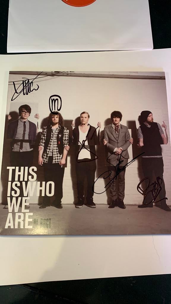 Di-RECT This is who we are gesigneerd!! 2010 editie, Ophalen of Verzenden, Zo goed als nieuw