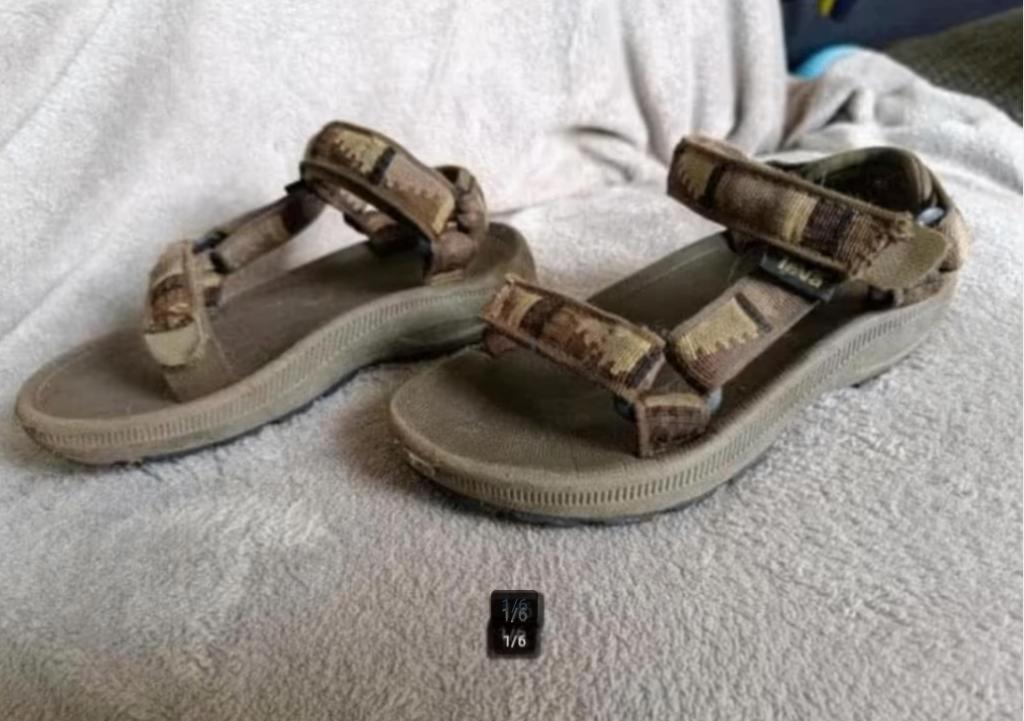 Teva sandalen voor 18cm voet / maat 29, Kinderen en Baby's, Gebruikt, Jongen of Meisje, Overige typen, Ophalen of Verzenden