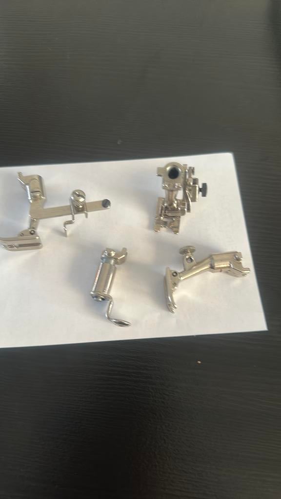 Naaimachine voetjes Bernina, Ophalen of Verzenden, Zo goed als nieuw, Naaimachine, Bernina