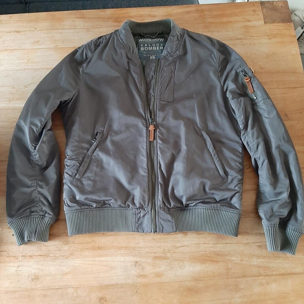 Moscow KALUGA bomberjack / maat XL, Kleding | Dames, Ophalen of Verzenden, Zo goed als nieuw, Maat 46/48 (XL) of groter, Groen