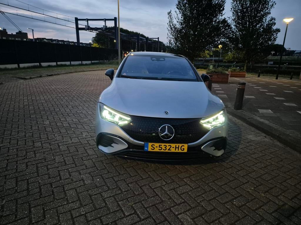 Mercedes-Benz EQE 350 292pk 2023 Grijs, Auto's, Mercedes-Benz, Automaat, Achterwielaandrijving, 89 kWh, 33 min