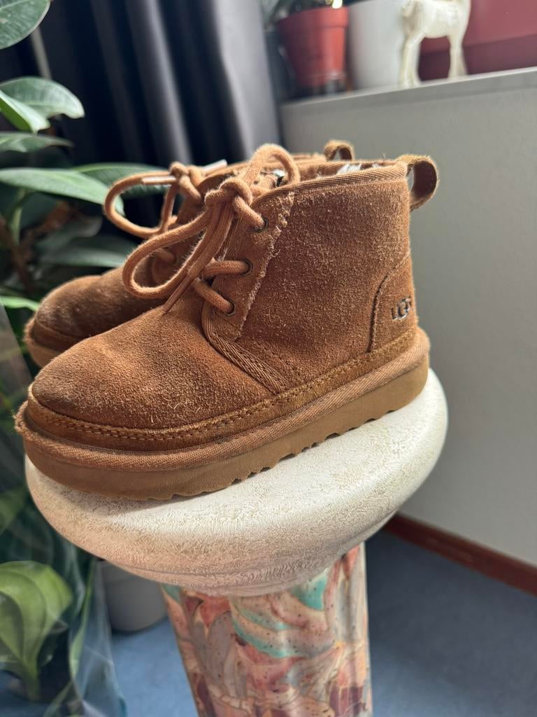 UGG maat 28.5, Verzenden, Zo goed als nieuw, Jongen of Meisje, Laarzen