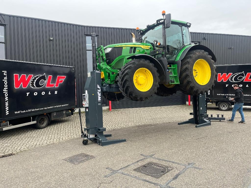 Agriadapter t.b.v. mobiele kolommen voor landbouwtractoren, Auto diversen, Paderbornstraat 1, Info@wolftools.nl, Wolf Tools, Nieuw