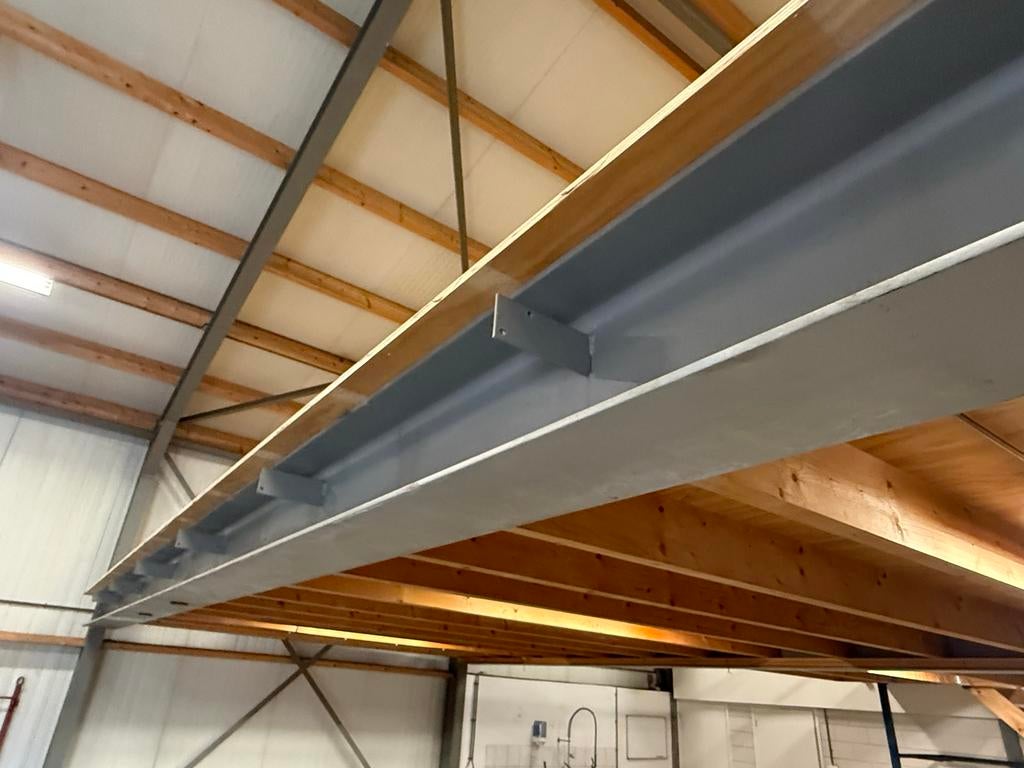 HEB 300 stalen balk 930cm, Doe-het-zelf en Verbouw, Metalen, Ophalen, Zo goed als nieuw, IJzer