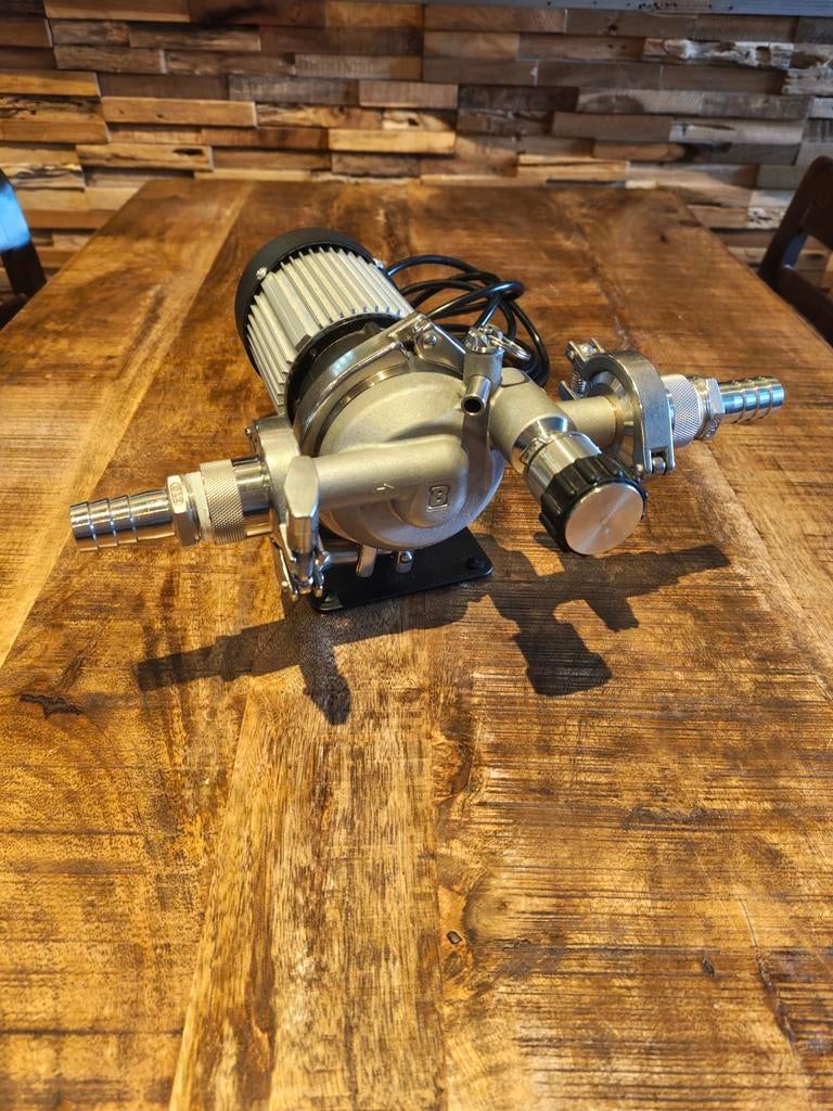 Blichmann Riptide Tri-Clamp Pomp 230V - Zo goed als nieuw, Ophalen