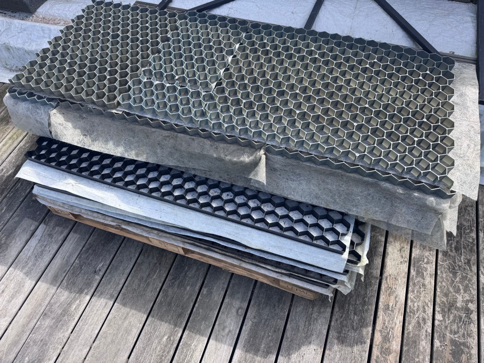 5,7 m2 grind (rij) platen, Tuin en Terras, Ophalen, Gebruikt, Overige materialen, Overige typen