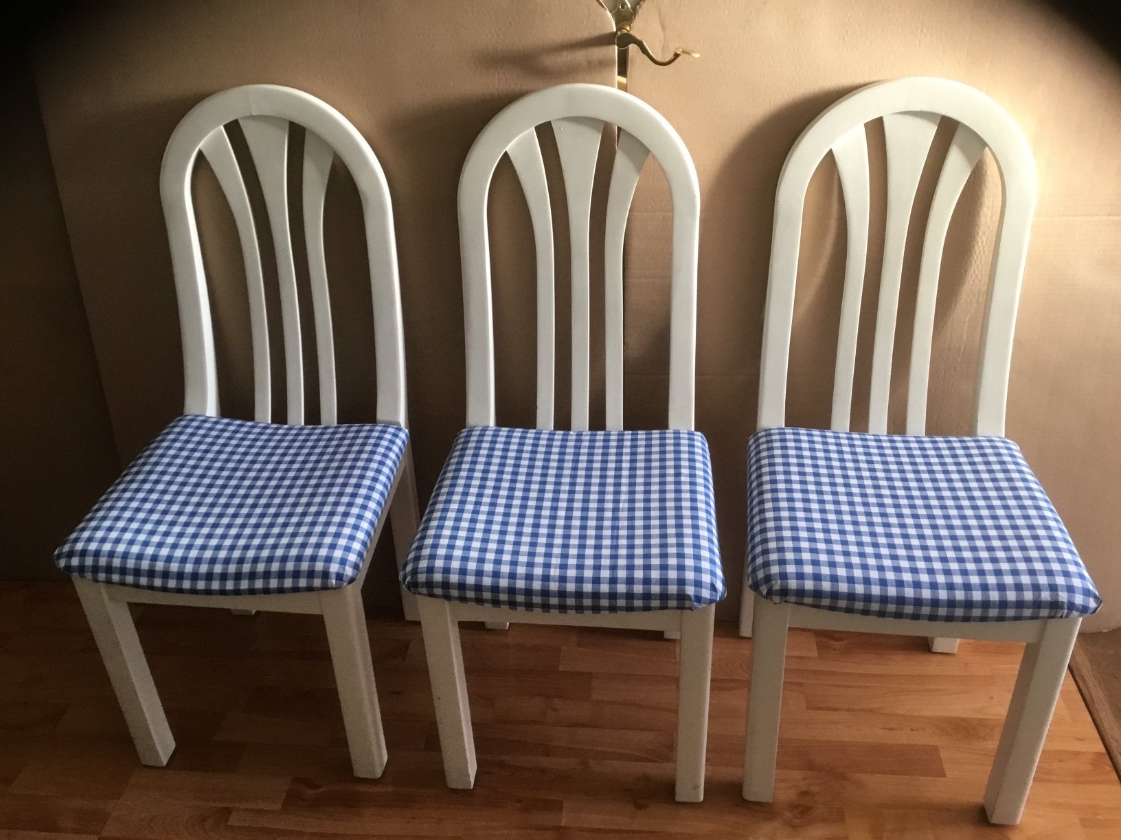 3 witte stoelen 🪑, Ophalen of Verzenden, Zo goed als nieuw, Wit, Stof