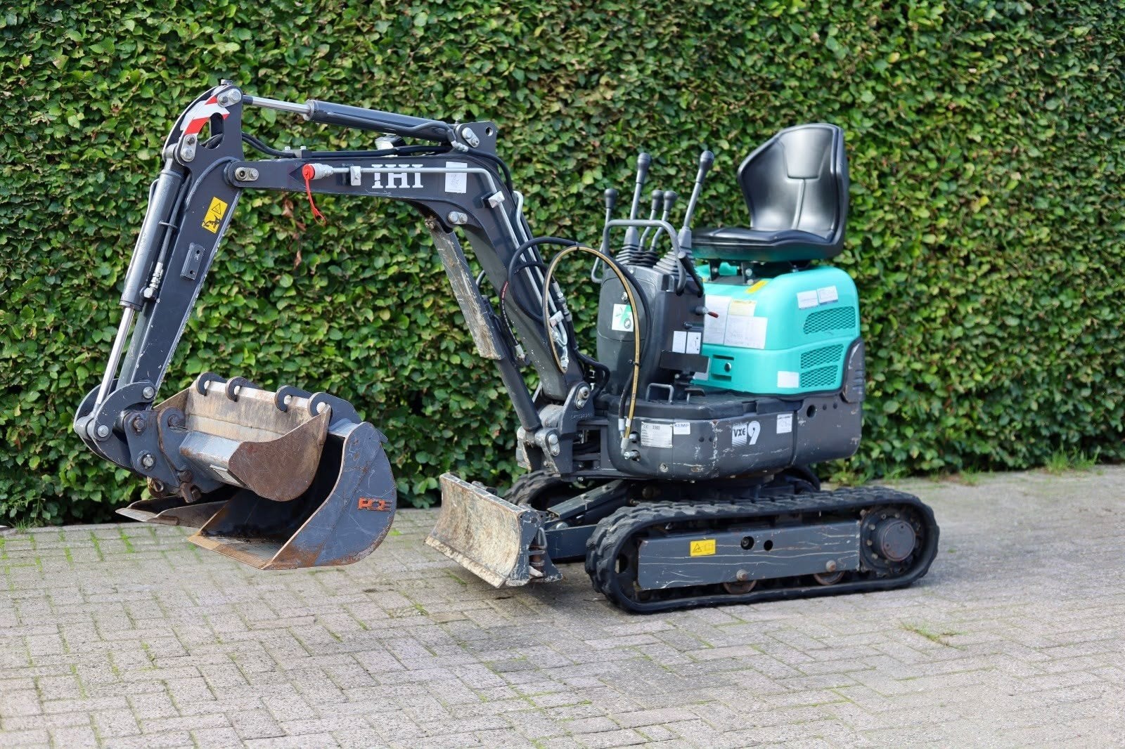 IHI 9VXE Minigraver - Slechts 300 uur, Zakelijke goederen, Ophalen of Verzenden, Graafmachine