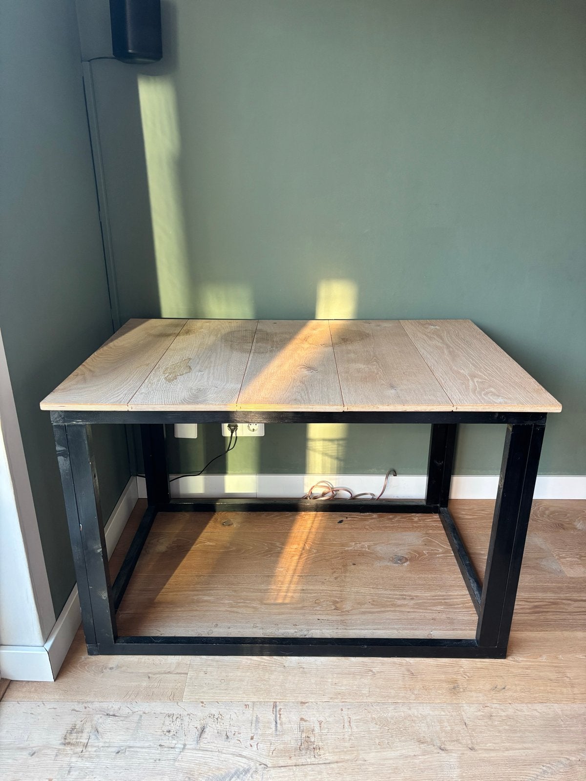 Benchombouw met Eikenhouten Blad (eventueel met gratis bench, Ophalen, Gebruikt