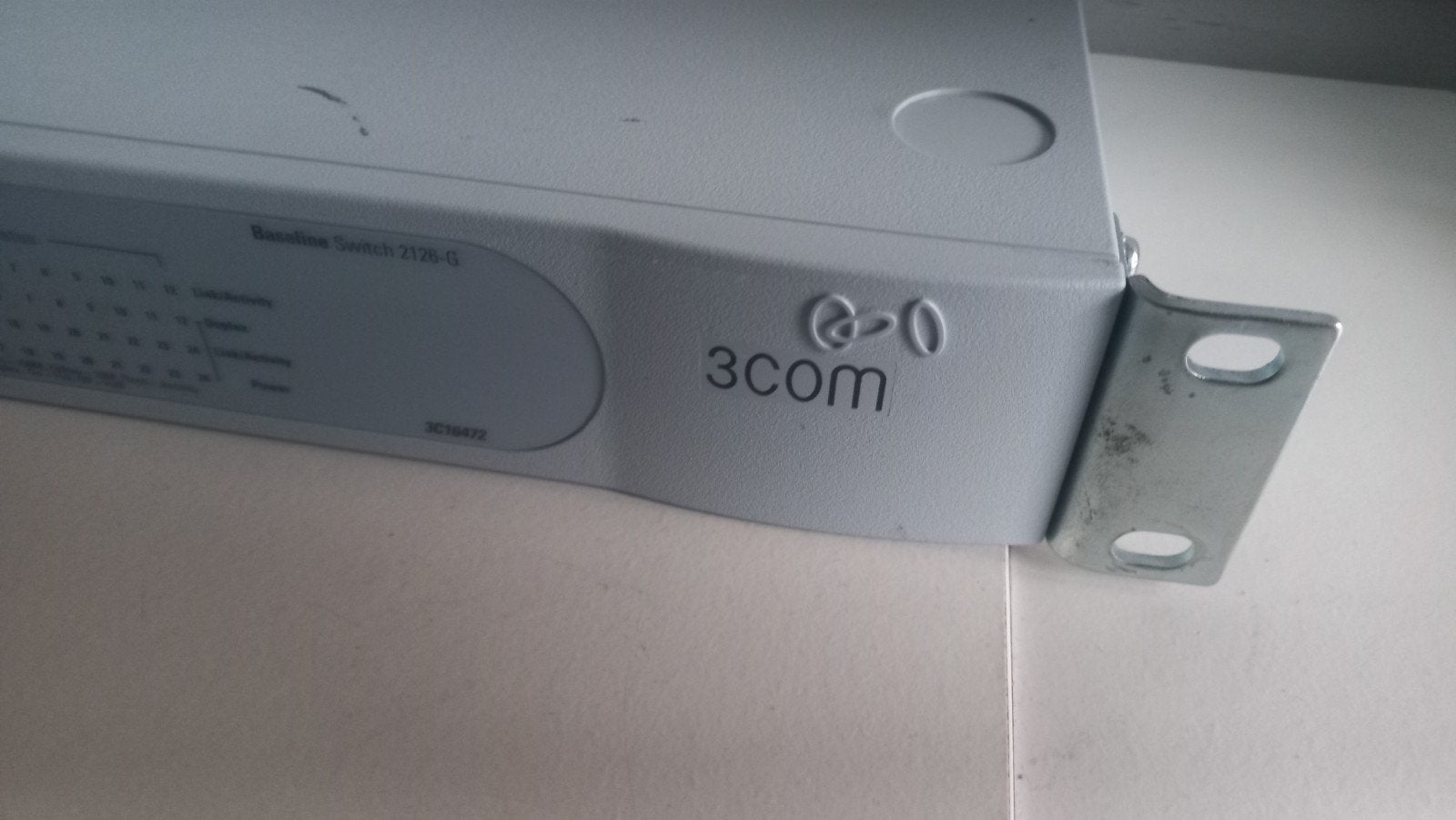3Com Baseline Switch + powerkabel, Computers en Software, Ophalen of Verzenden, Gebruikt
