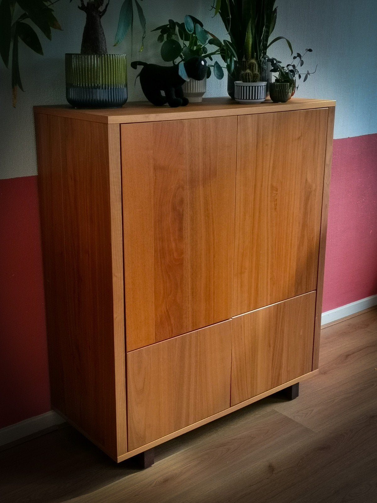 Ikea Stockholm kast walnoot (evt. gratis rit › Amsterdam!), Huis en Inrichting, Ophalen, Gebruikt, Met deur(en), 100 tot 150 cm