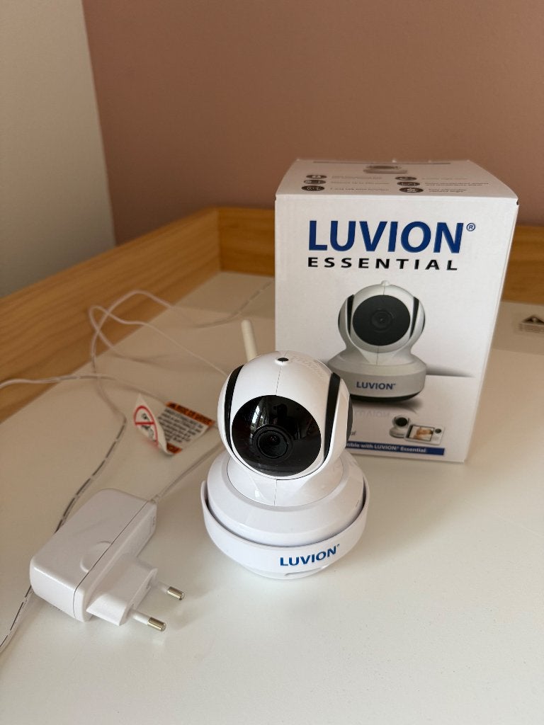 Luvion essential camera, Kinderen en Baby's, Babyfoons, Ophalen of Verzenden, Zo goed als nieuw, 100 tot 250 meter, Camera