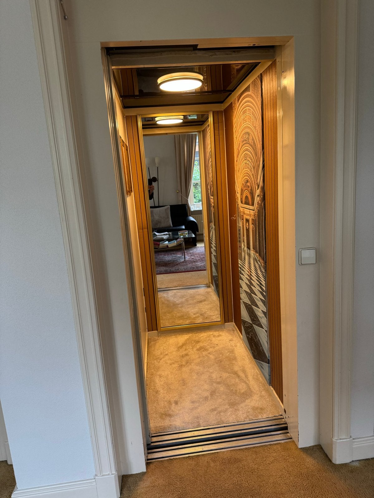 Otto Ooms huislift 1300mm diep 900mm breed 3 stops, Ophalen of Verzenden, Gebruikt