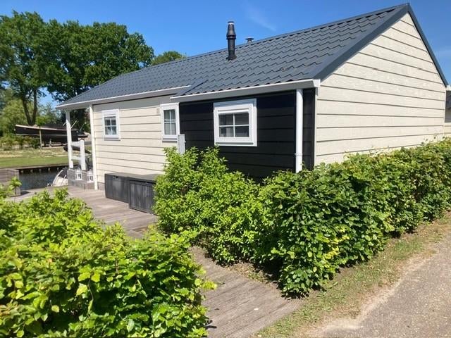 Arcabo lodge chalet, Tot en met 4