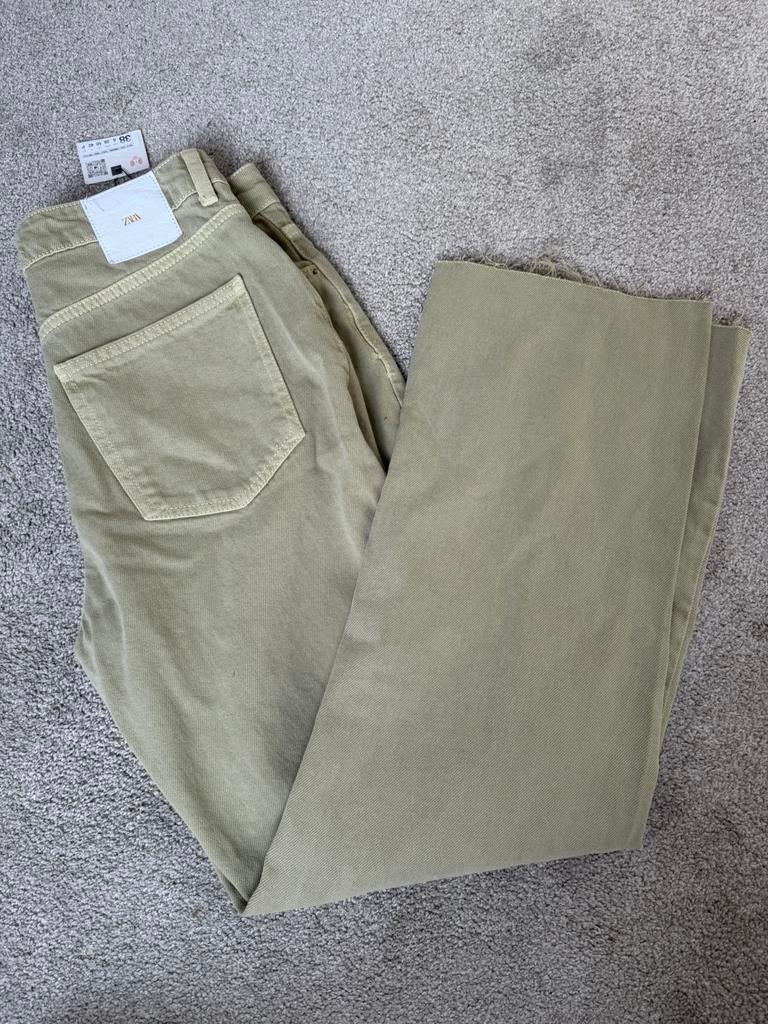Nieuwe zara broek straight fit, Ophalen of Verzenden, Nieuw, Overige kleuren, W27 (confectie 34) of kleiner