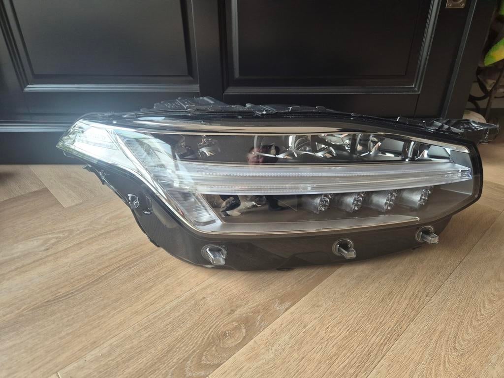 Volvo XC90 LED koplamp rechts (31655822)nieuw, Auto-onderdelen, Verlichting, Ophalen of Verzenden, Gebruikt, Volvo